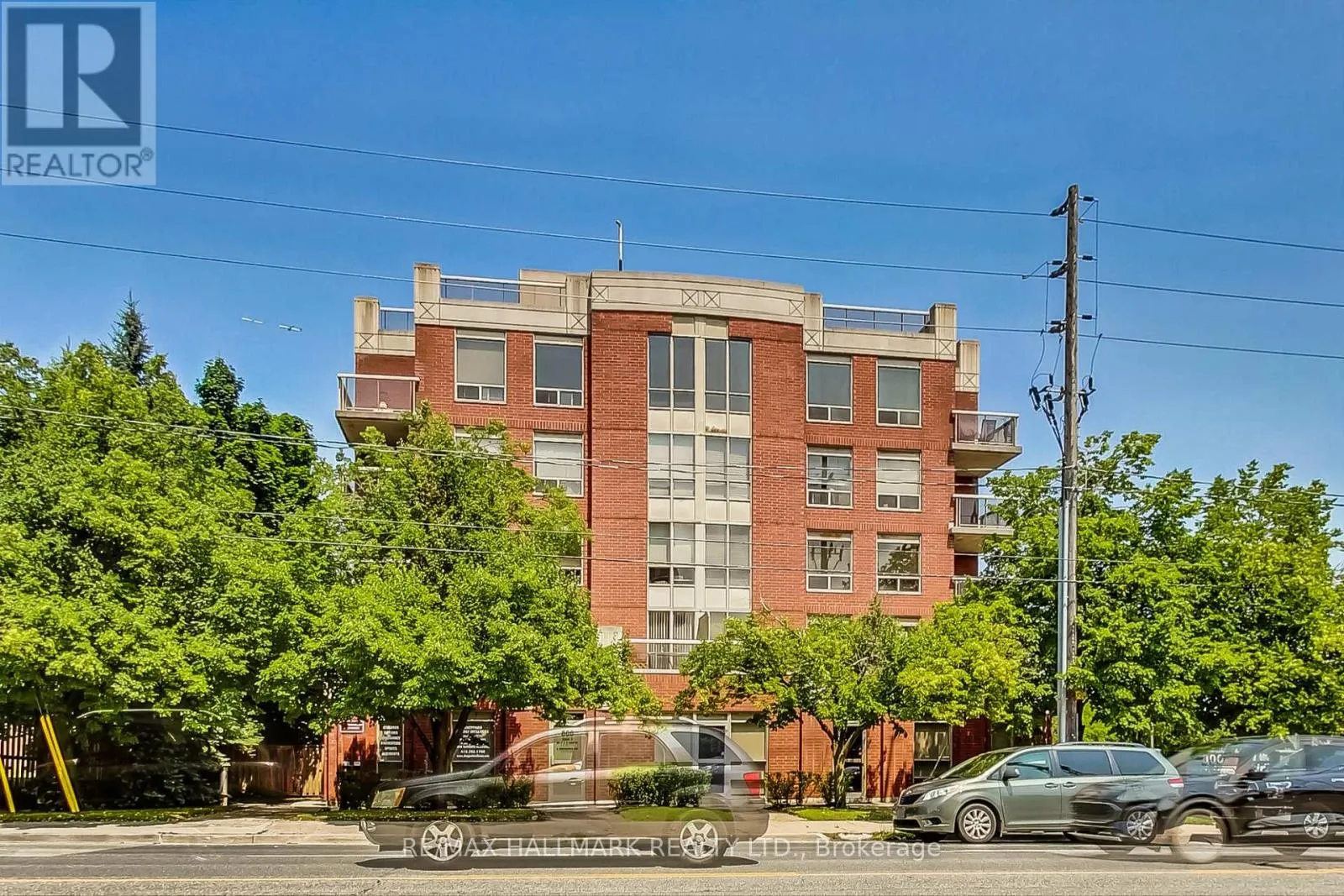 405 - 800 SHEPPARD AVENUE W