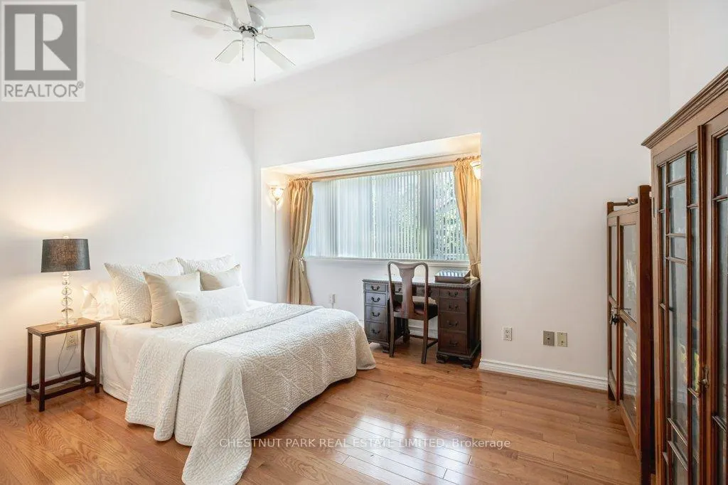250 BROADWAY AVENUE