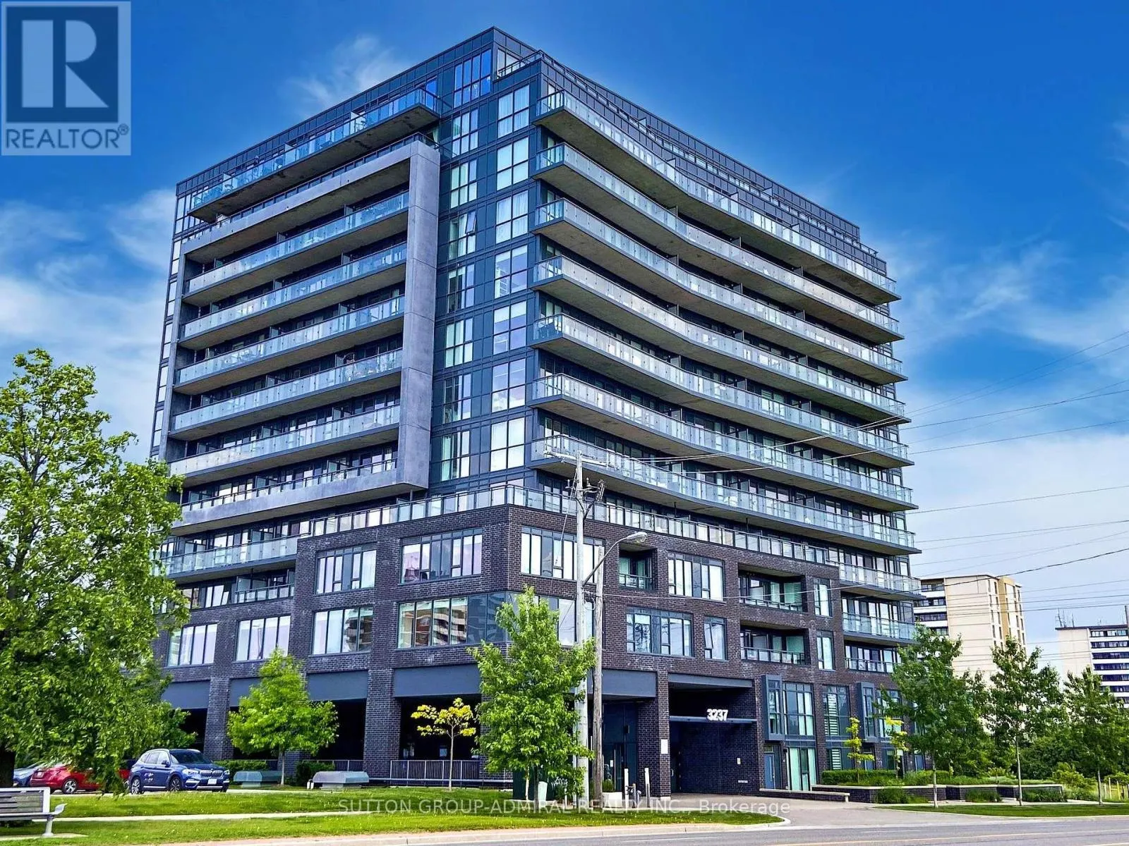1111 - 3237 BAYVIEW AVENUE