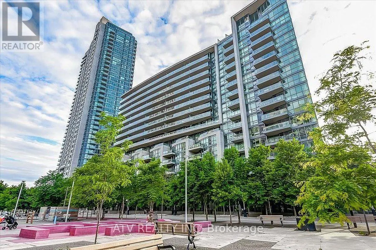 961 - 209 FORT YORK BOULEVARD