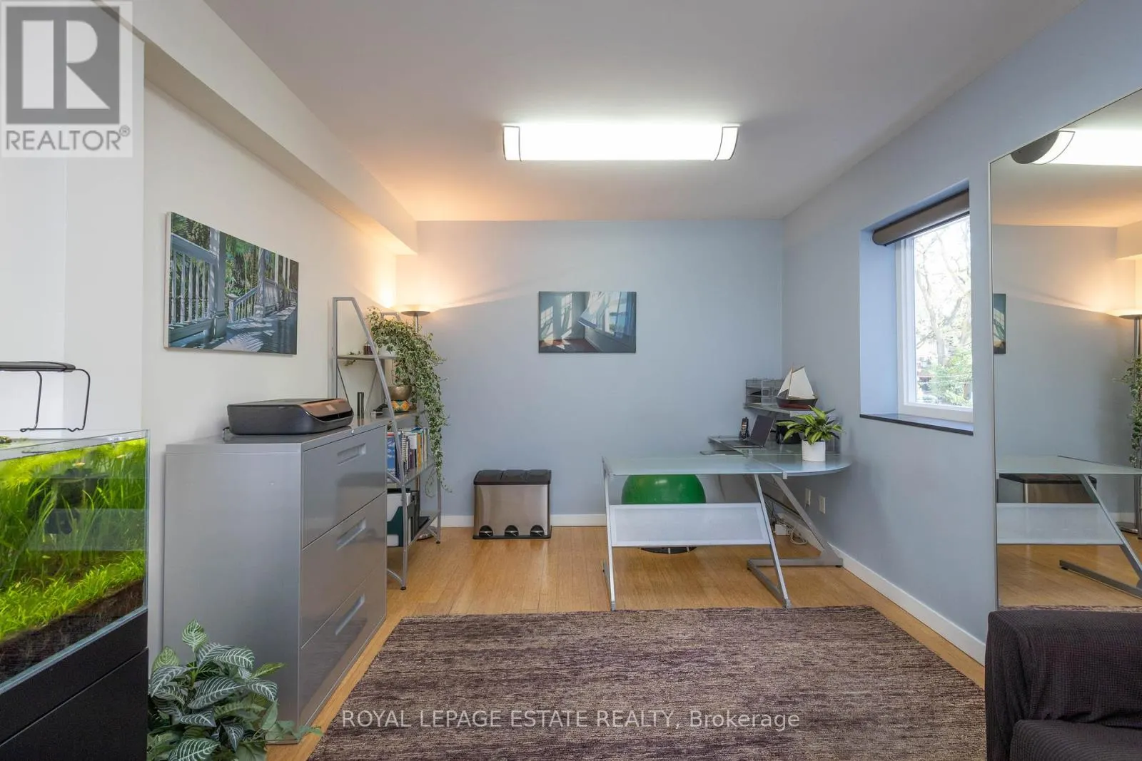 432/434 QUEEN STREET E
