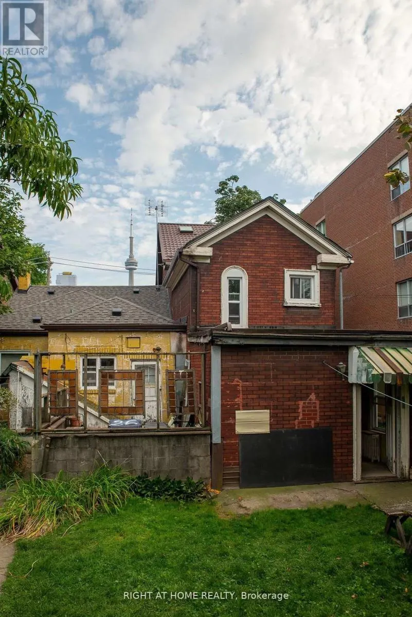 28 D'ARCY STREET