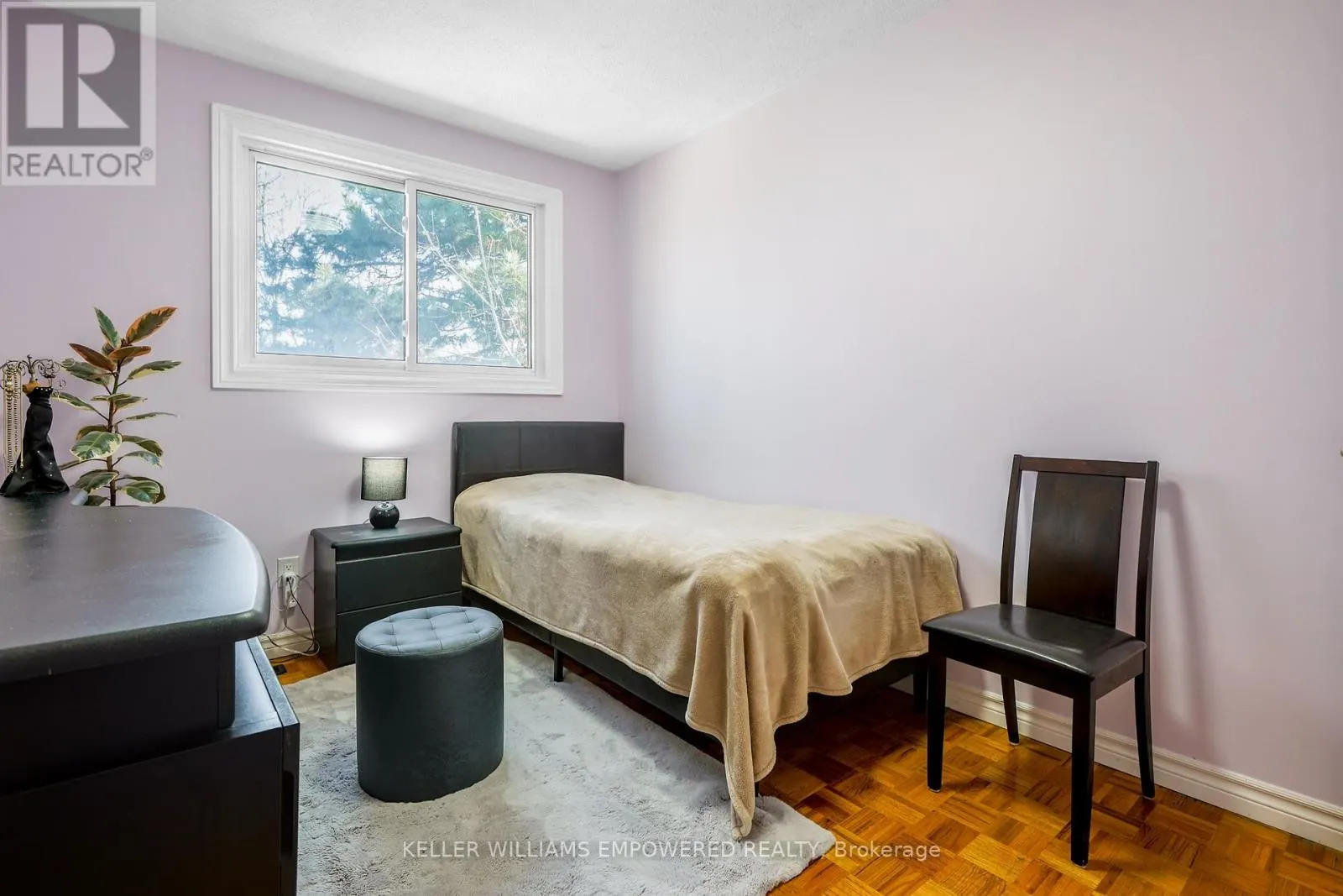 199 HOLLYBERRY TRAIL