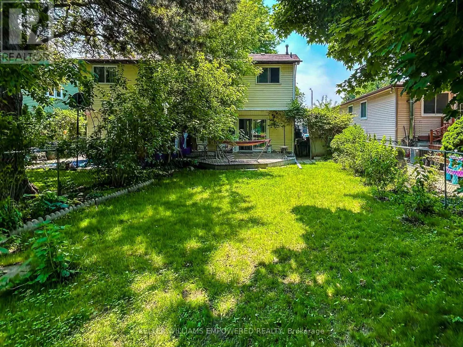 199 HOLLYBERRY TRAIL