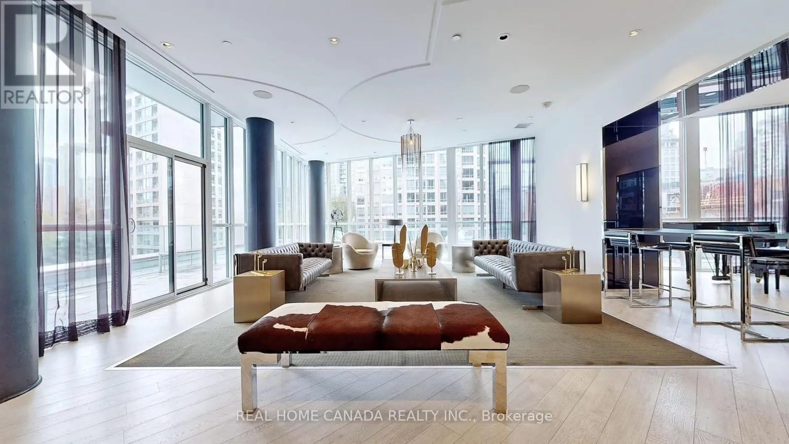 2608 - 32 DAVENPORT ROAD