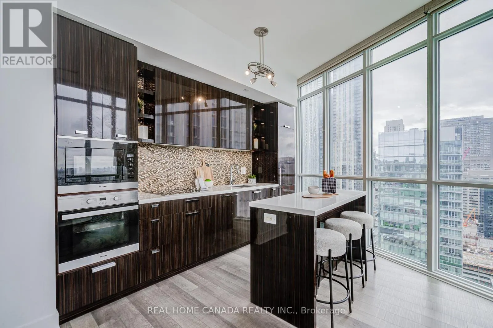 2608 - 32 DAVENPORT ROAD