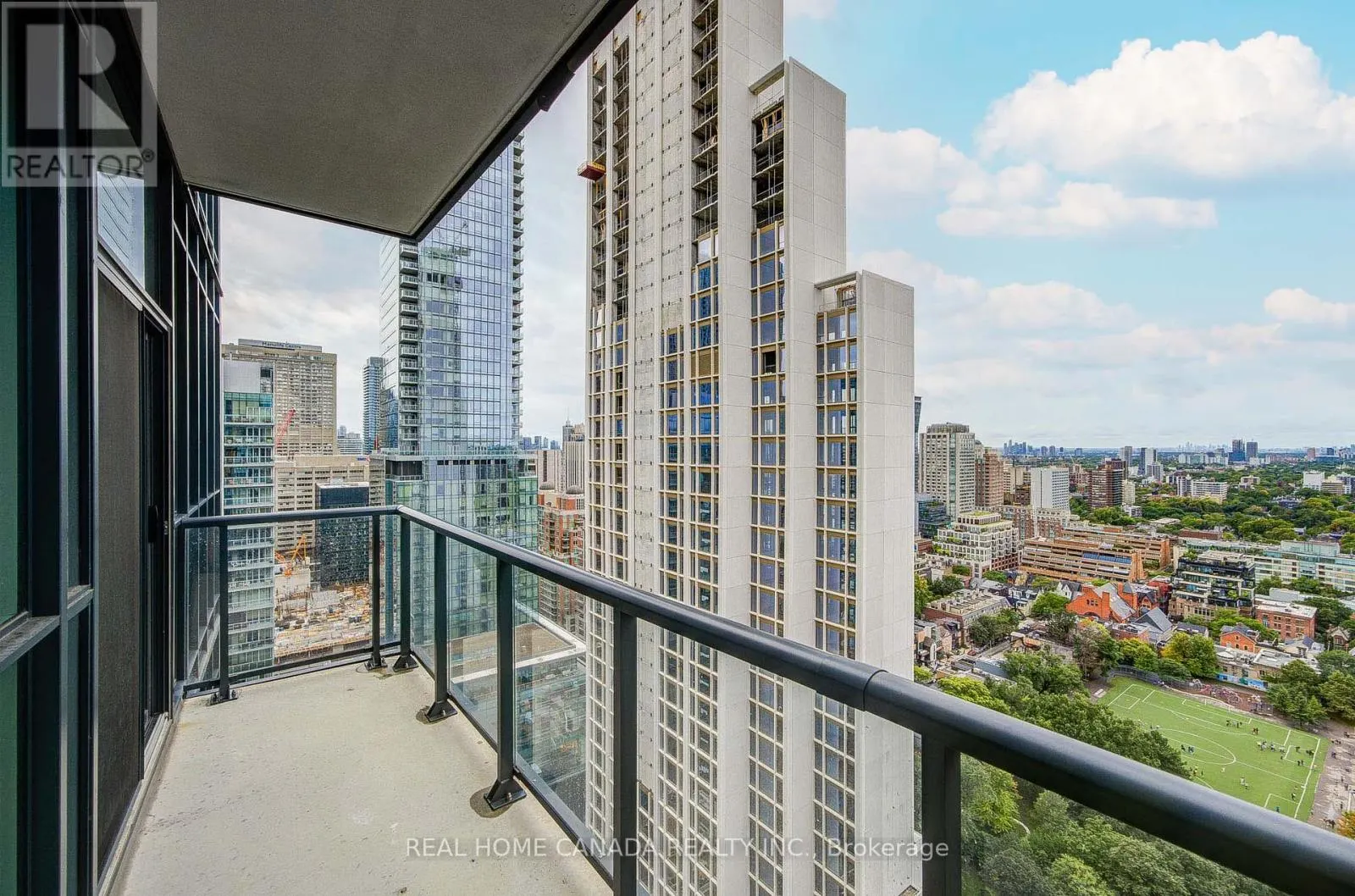 2608 - 32 DAVENPORT ROAD