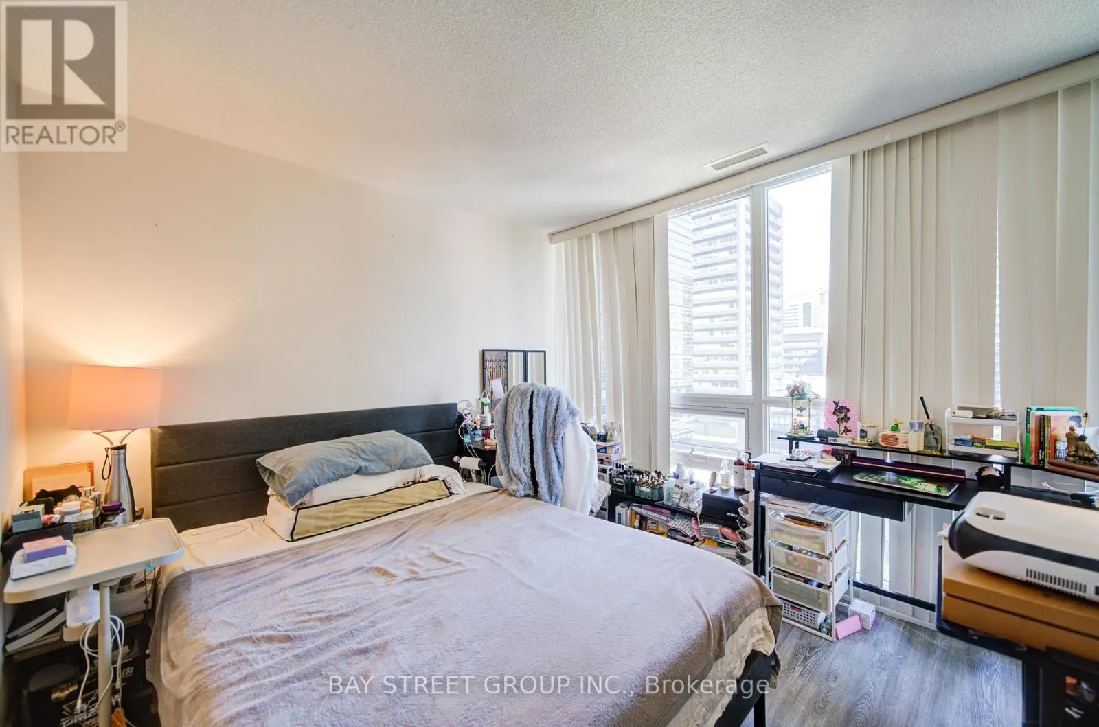1104 - 23 SHEPPARD AVENUE E