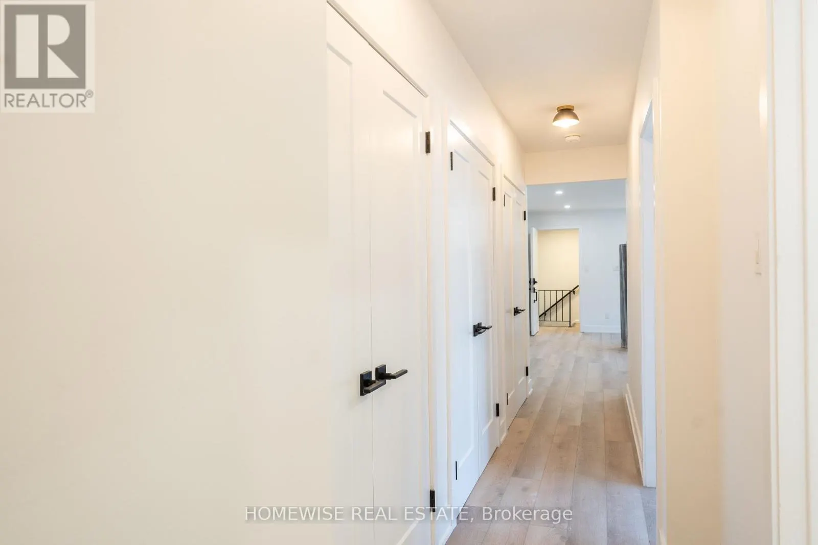 1 - 383 SPADINA ROAD