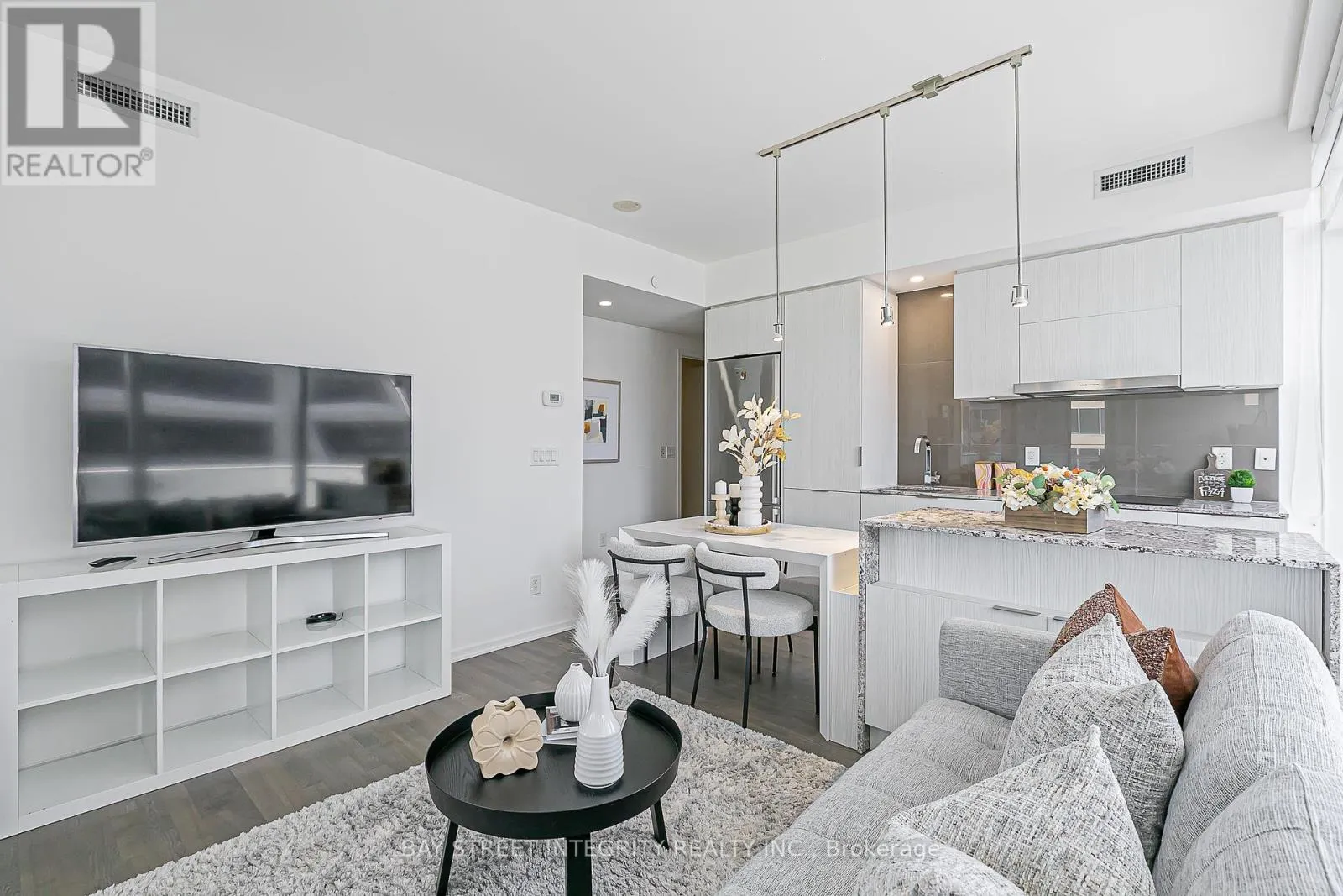 1110 - 1 BLOOR STREET