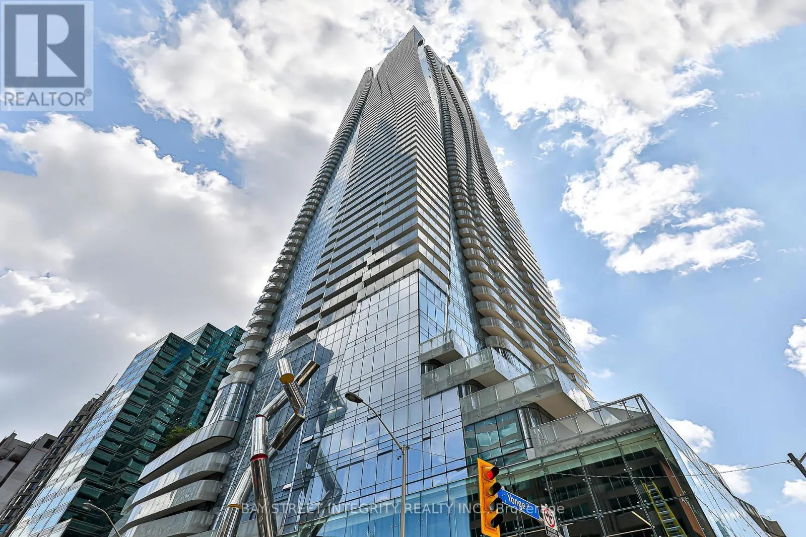 1110 - 1 BLOOR STREET