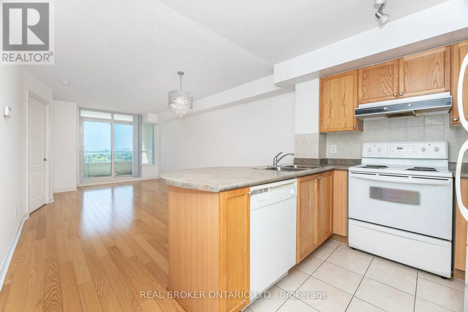 1109 - 17 BARBERRY PLACE