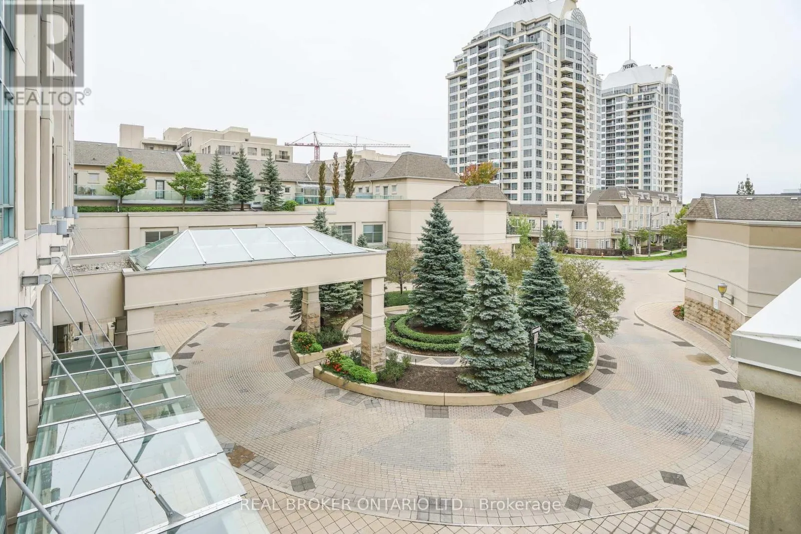 1109 - 17 BARBERRY PLACE