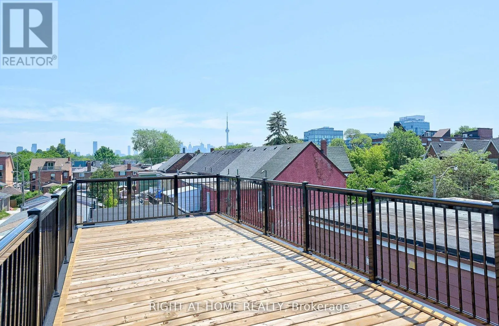 UNIT 1 - 131 BROCK AVENUE