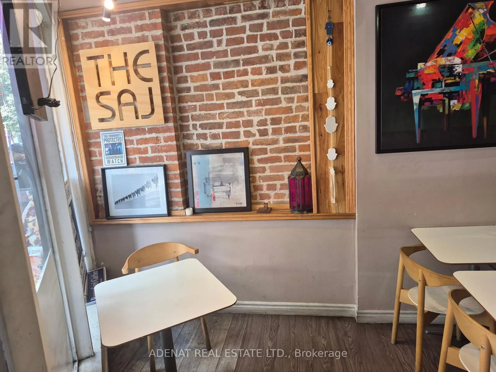 975 BLOOR STREET W