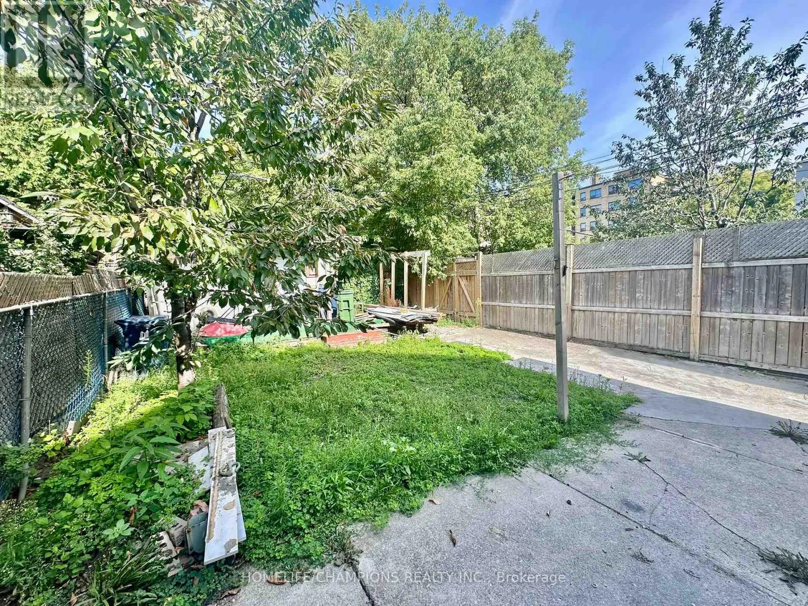 181 CEDRIC AVENUE