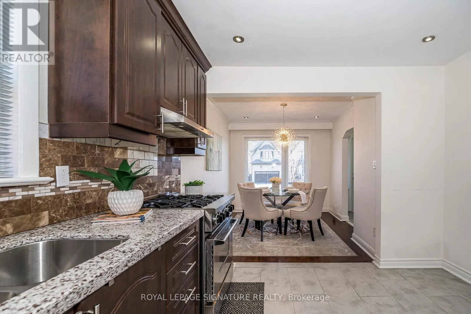 136 REGINA AVENUE