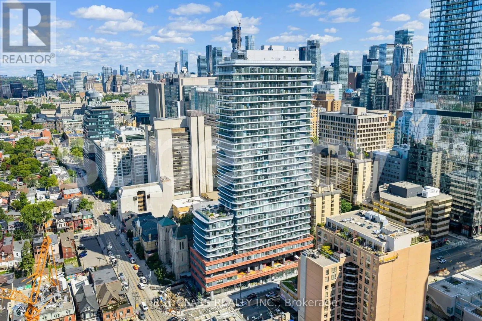 2911 - 280 DUNDAS STREET