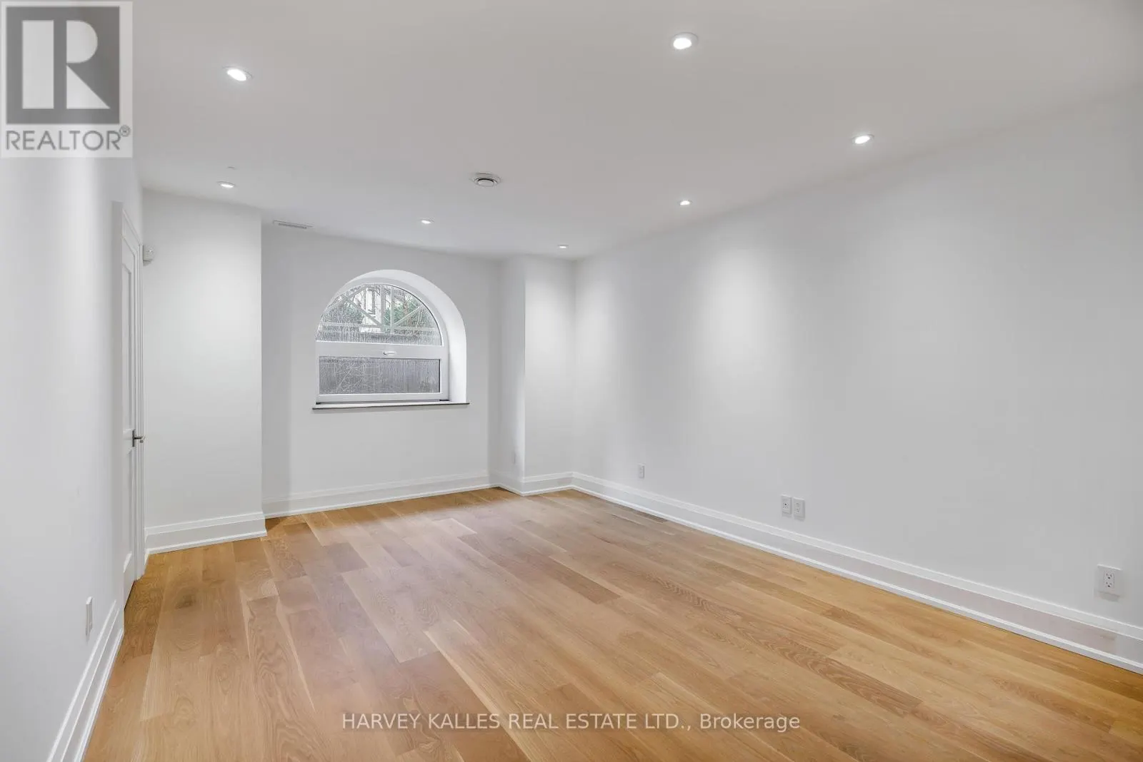 94A ADMIRAL ROAD