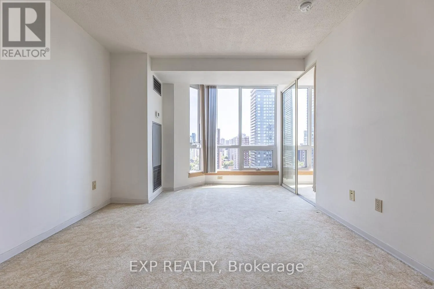1903 - 1055 BAY STREET