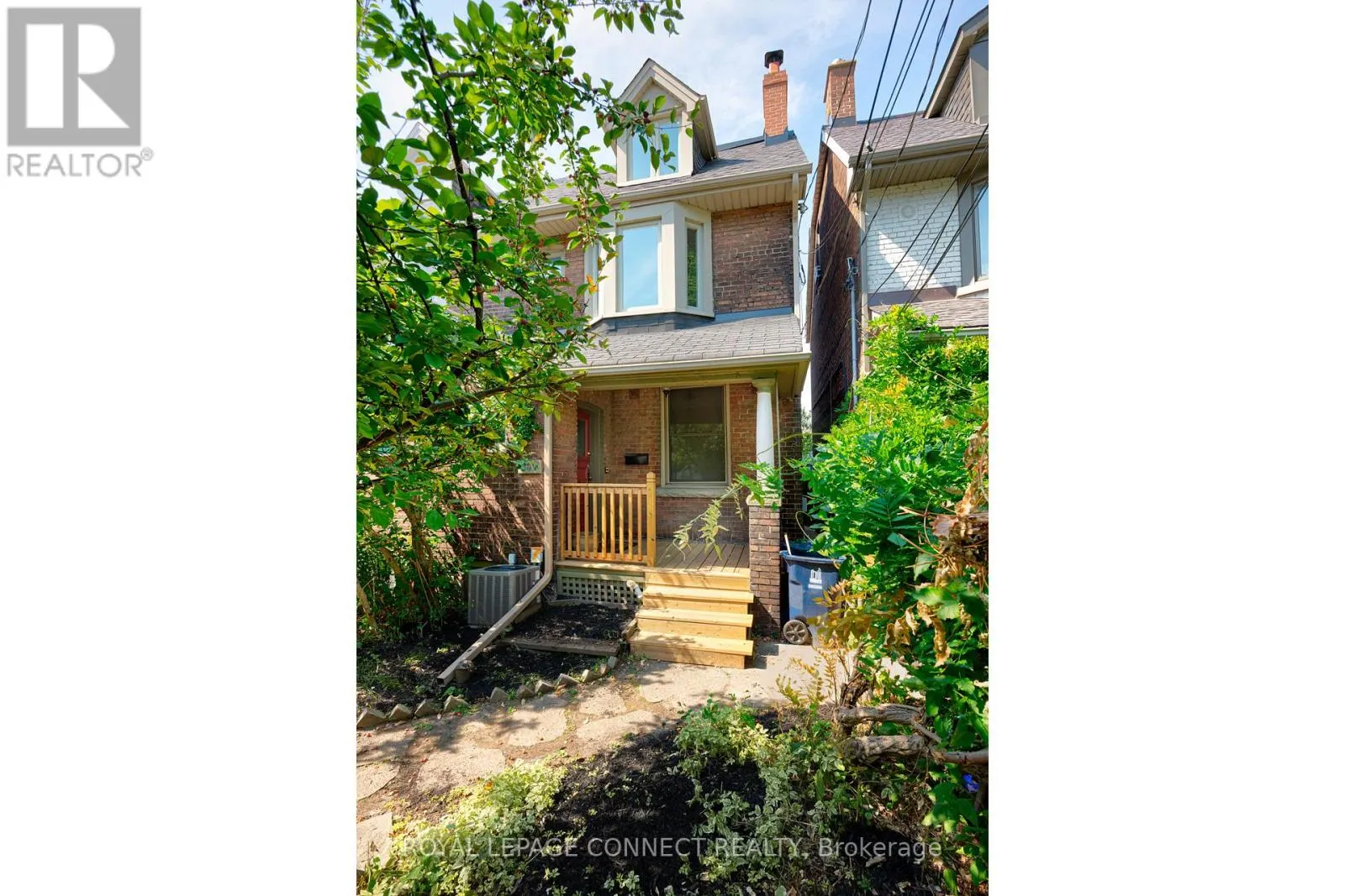 UPPER - 300 GLADSTONE AVENUE