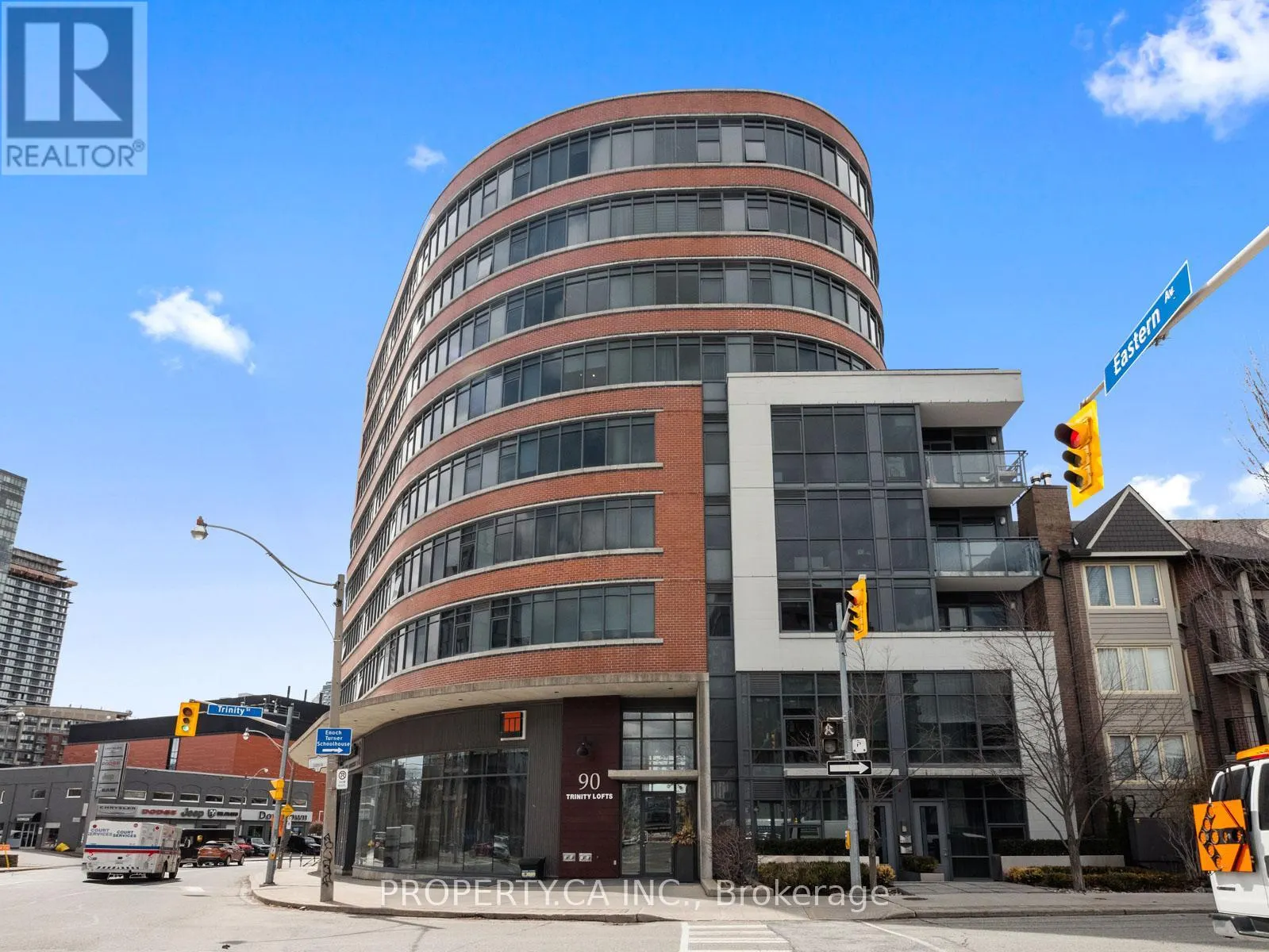 804 - 90 TRINITY STREET