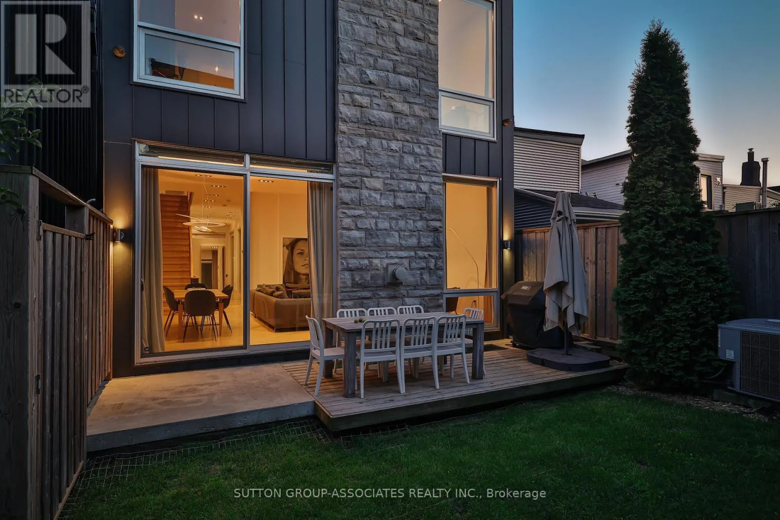 22 MITCHELL AVENUE