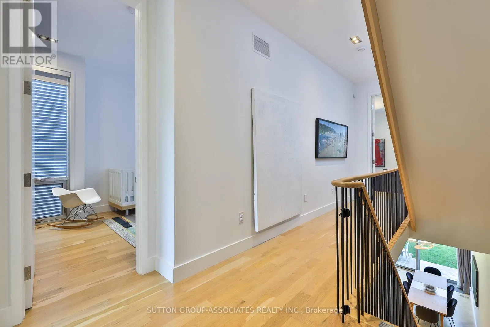 22 MITCHELL AVENUE
