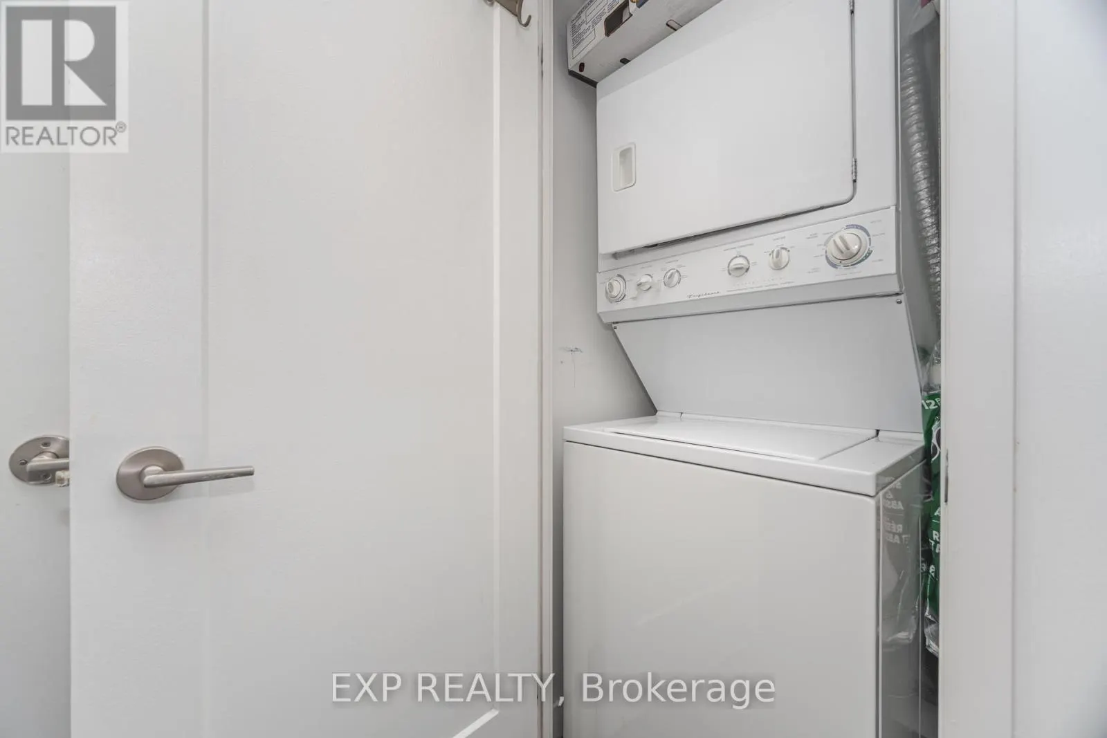 1005 - 1171 QUEEN STREET W