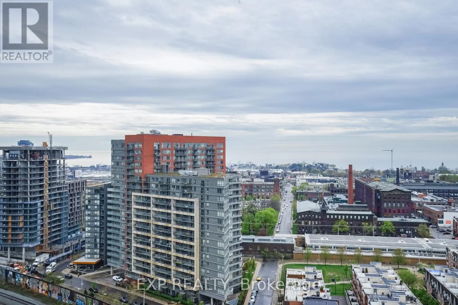 1005 - 1171 QUEEN STREET W