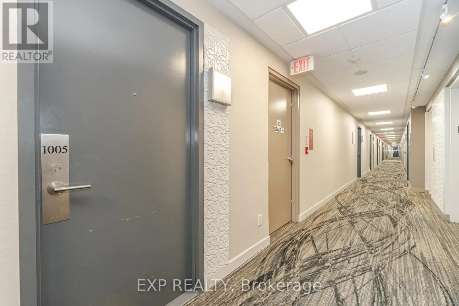 1005 - 1171 QUEEN STREET W