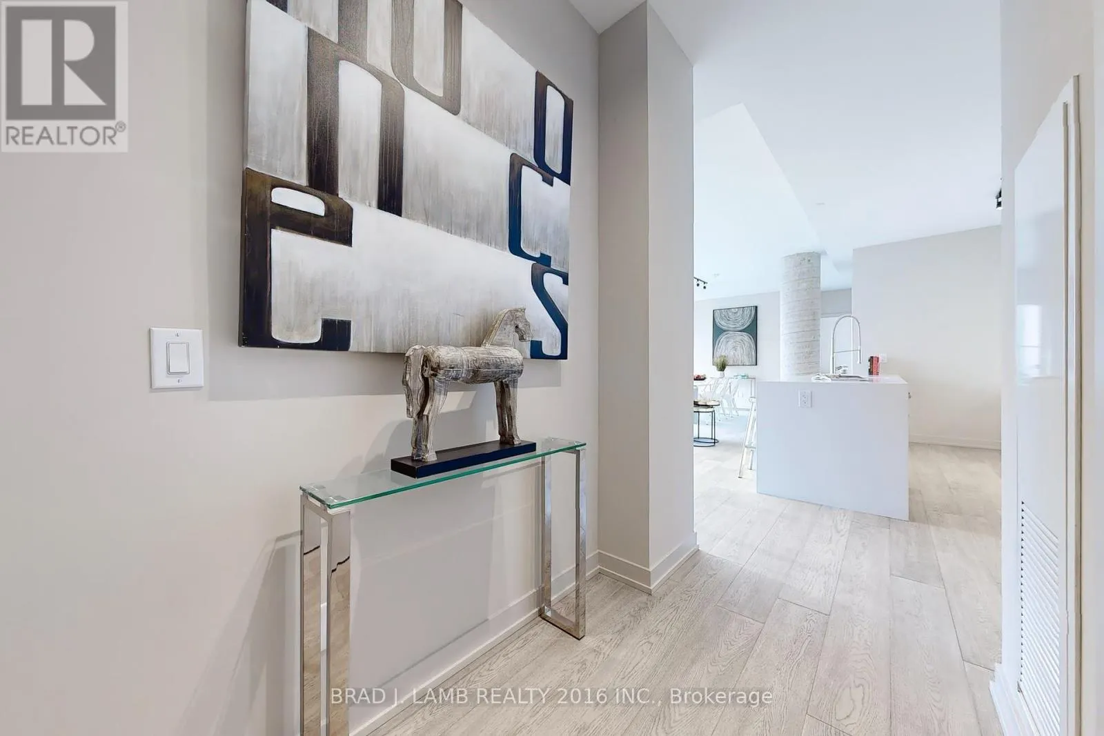 1702 - 458 RICHMOND STREET W