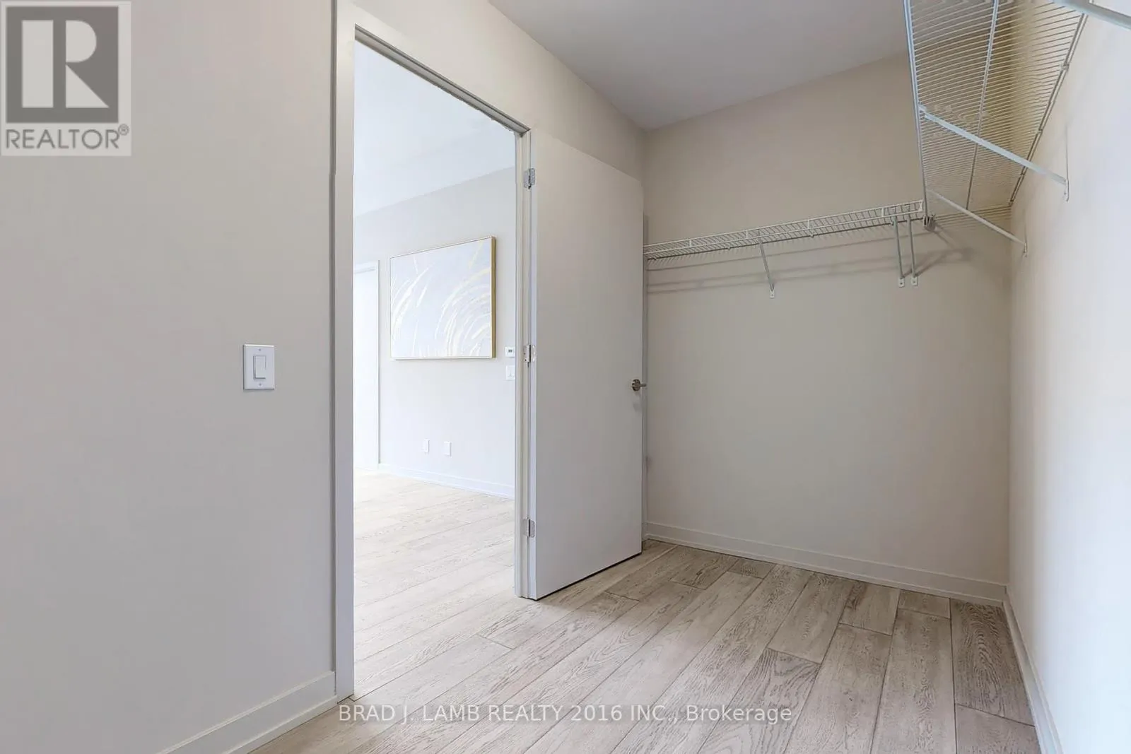 1702 - 458 RICHMOND STREET W