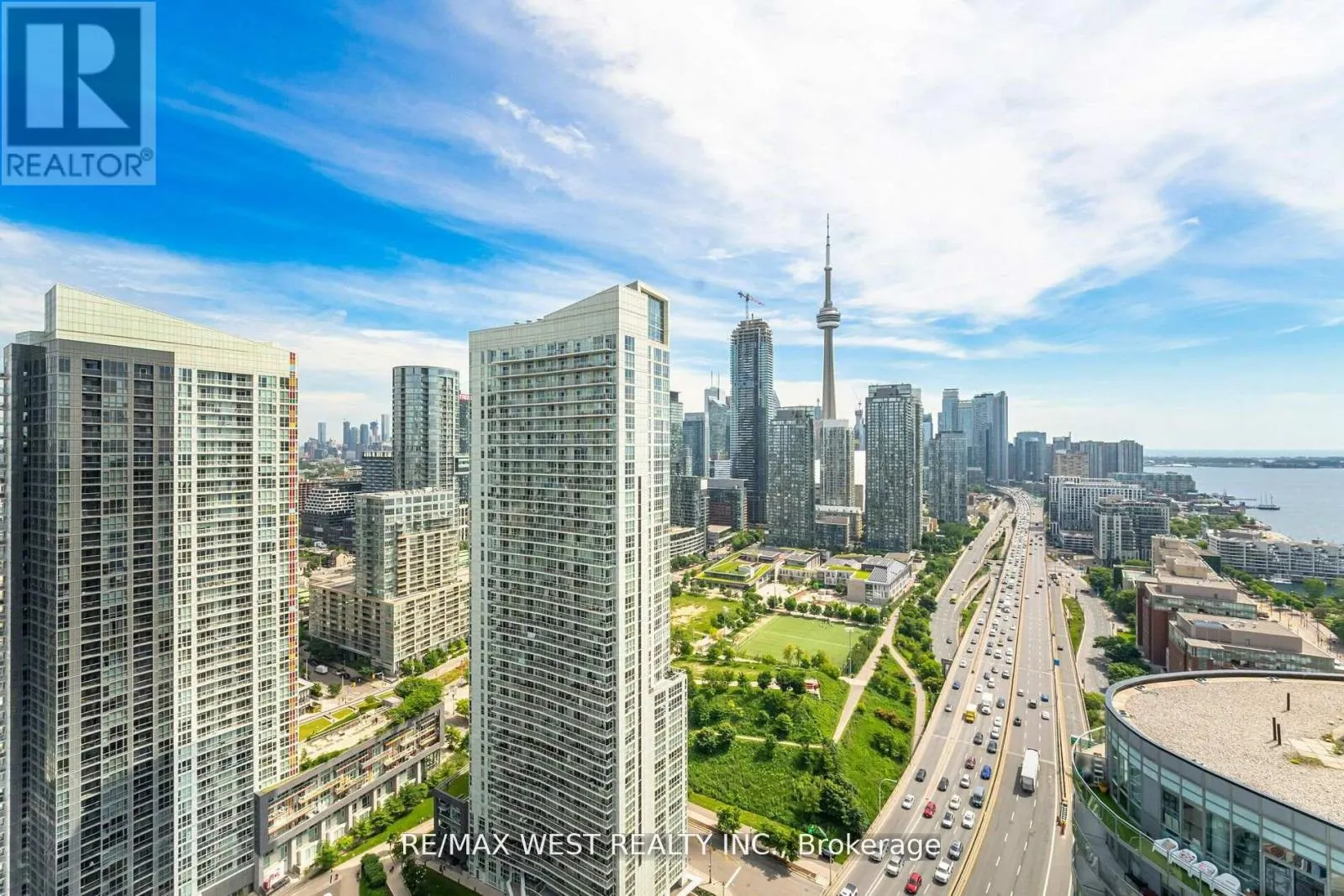 3912 - 17 BATHURST STREET