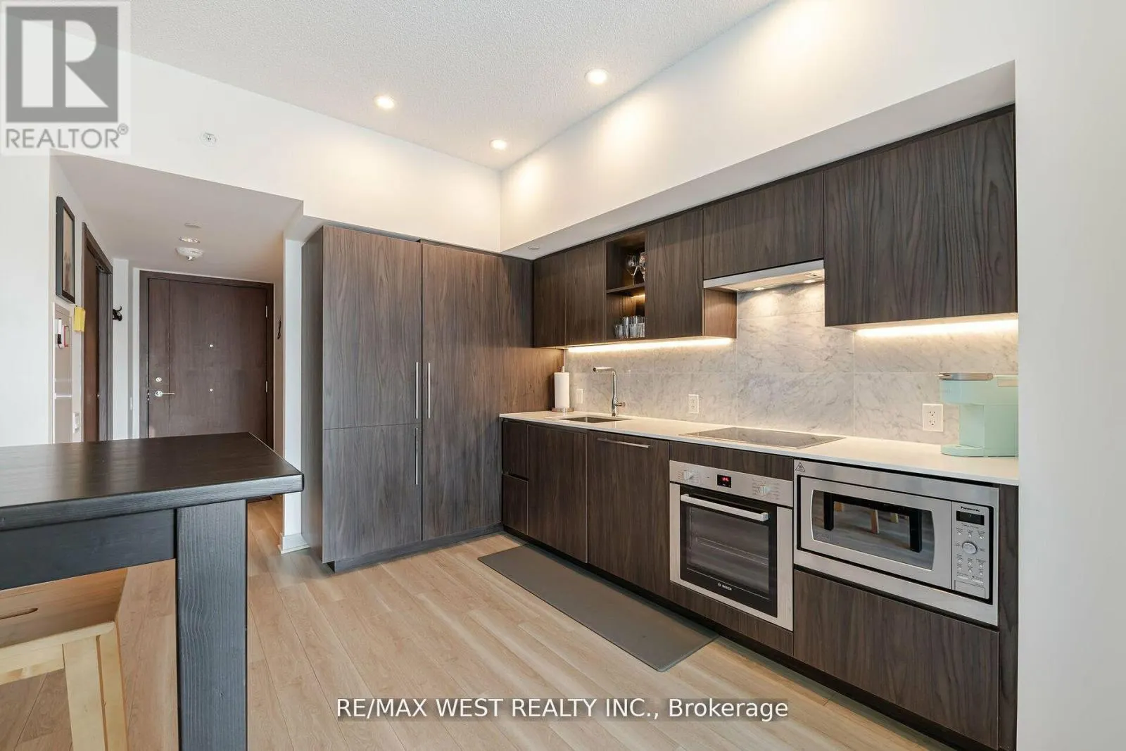3912 - 17 BATHURST STREET