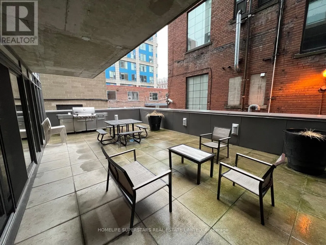 608 - 32 CAMDEN STREET