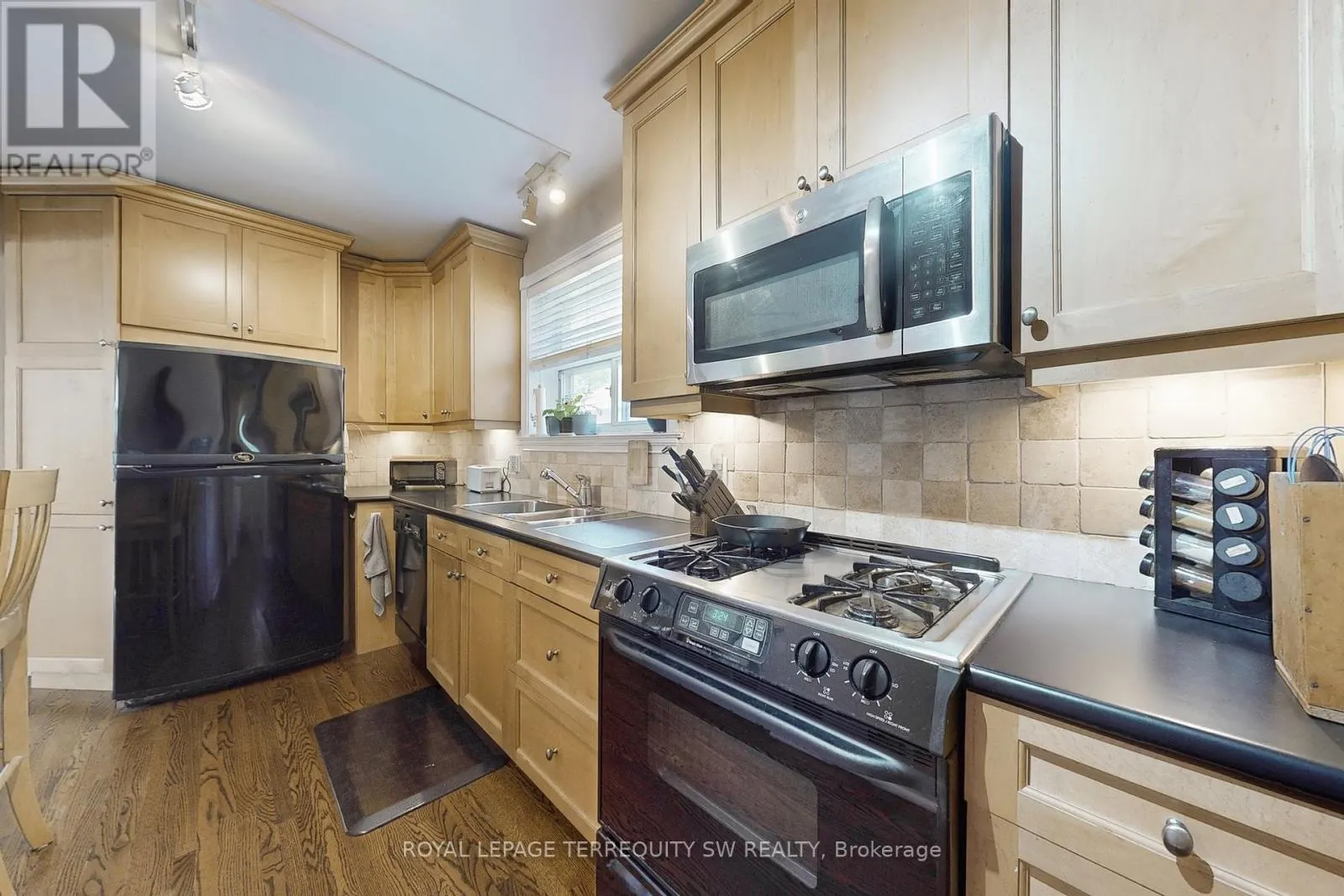 242 JOICEY BOULEVARD