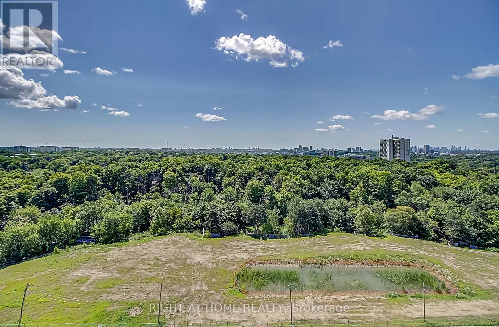 1107 - 10 DEERLICK COURT