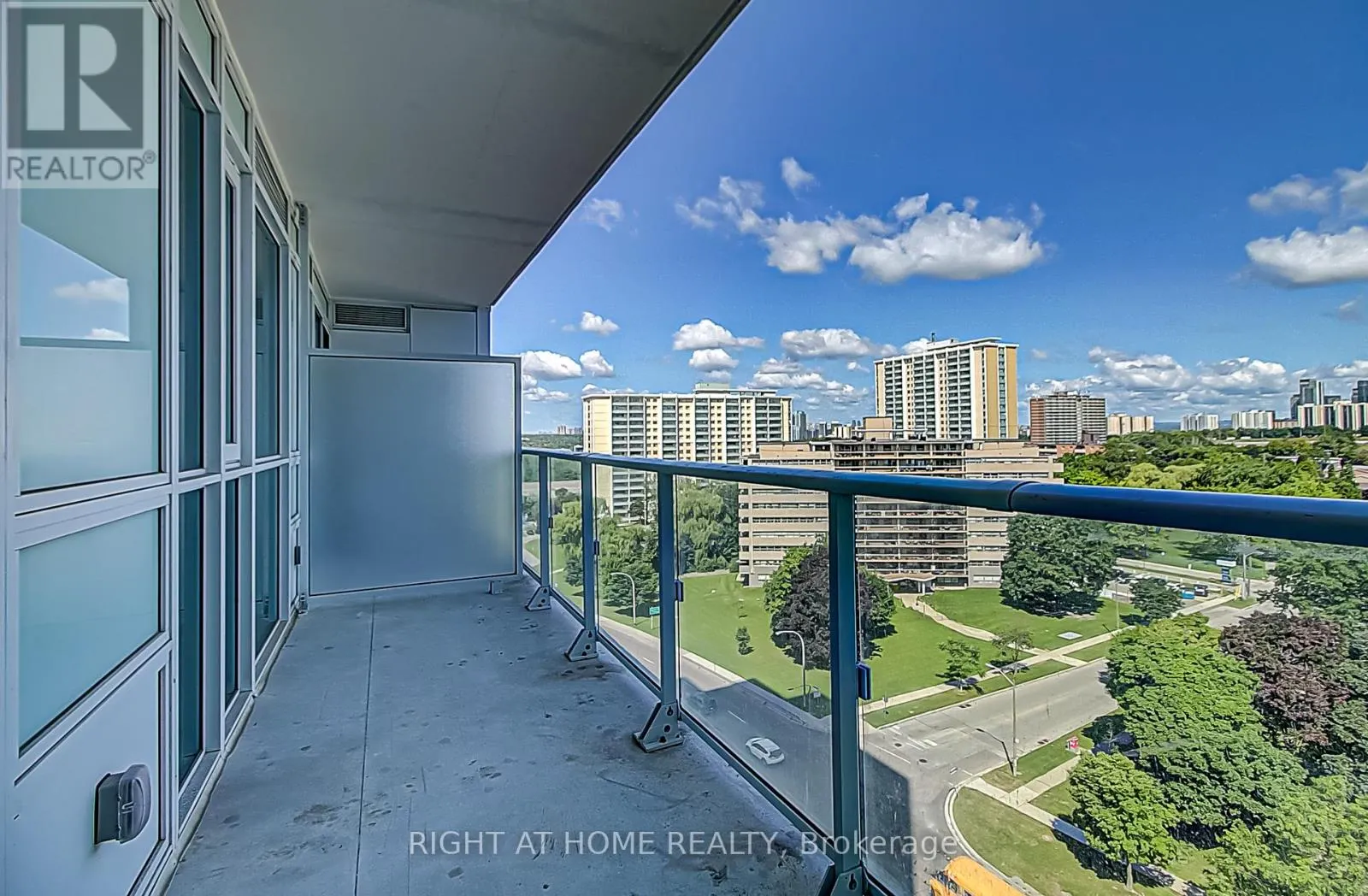 1107 - 10 DEERLICK COURT