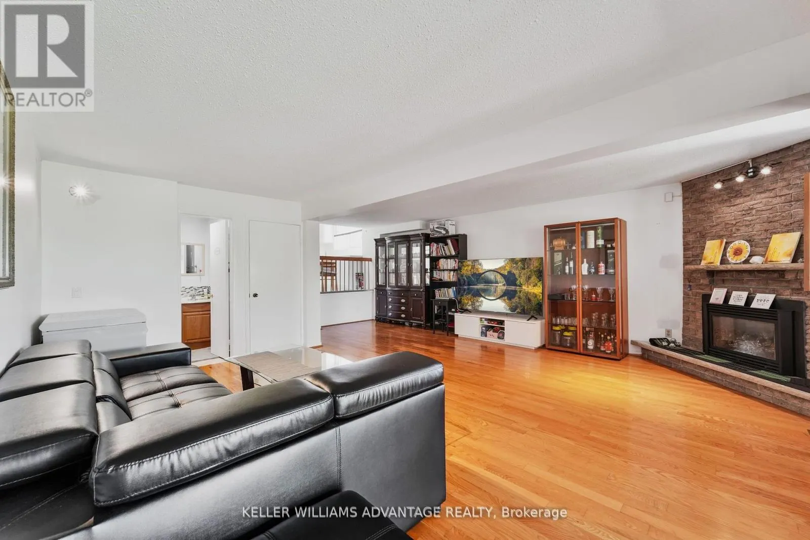 153 DOLLERY COURT