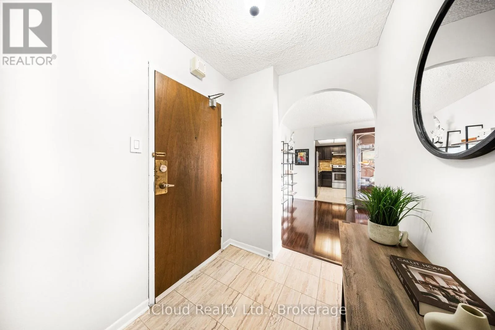 504 - 1900 SHEPPARD AVENUE E