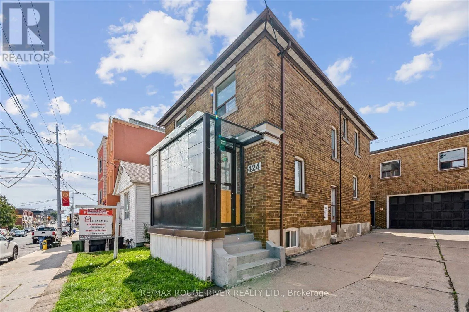 424 OAKWOOD AVENUE