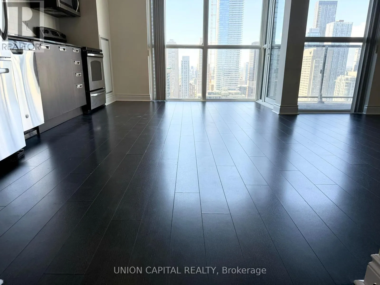 3807 - 28 TED ROGERS WAY