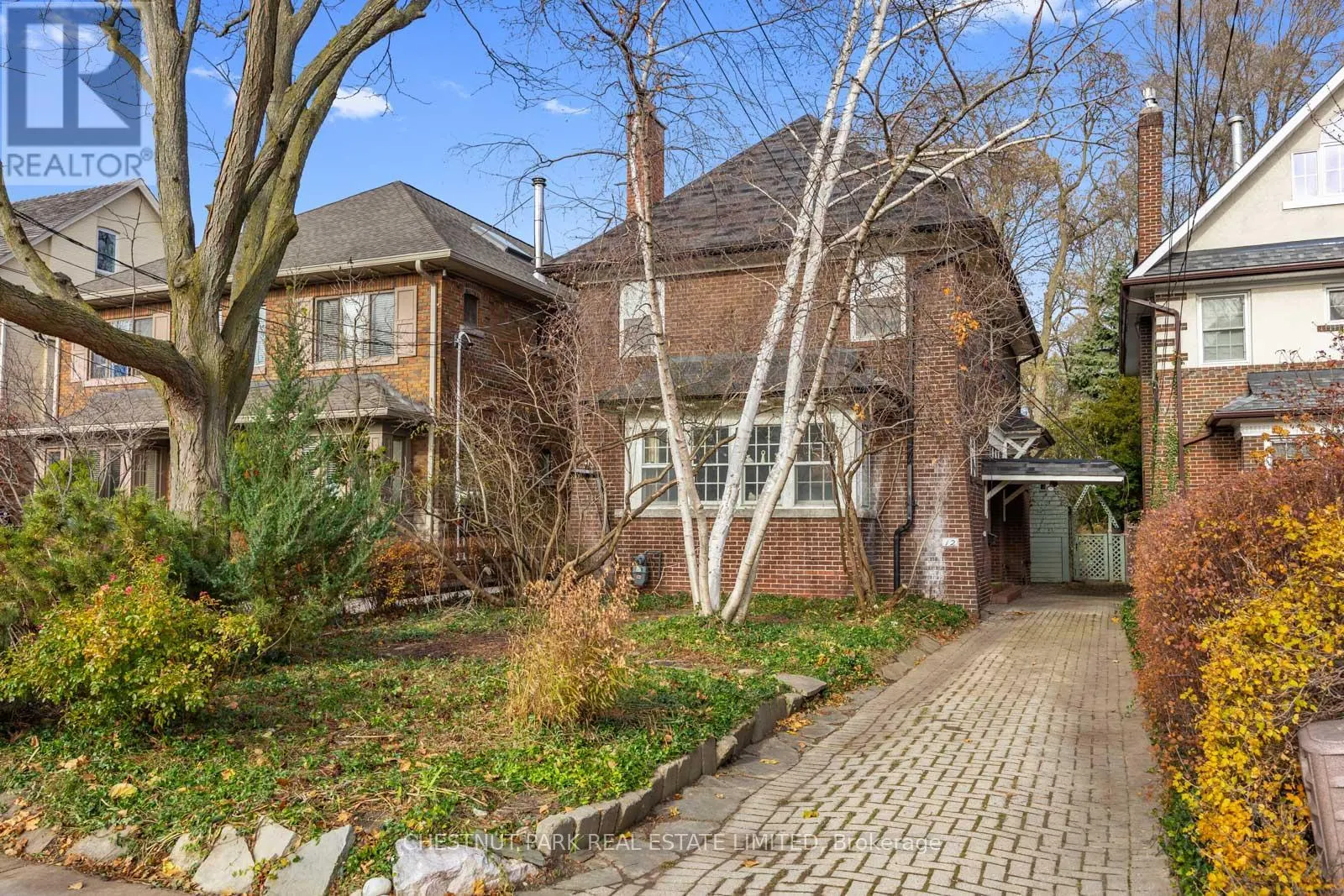 12 GLENVIEW AVENUE