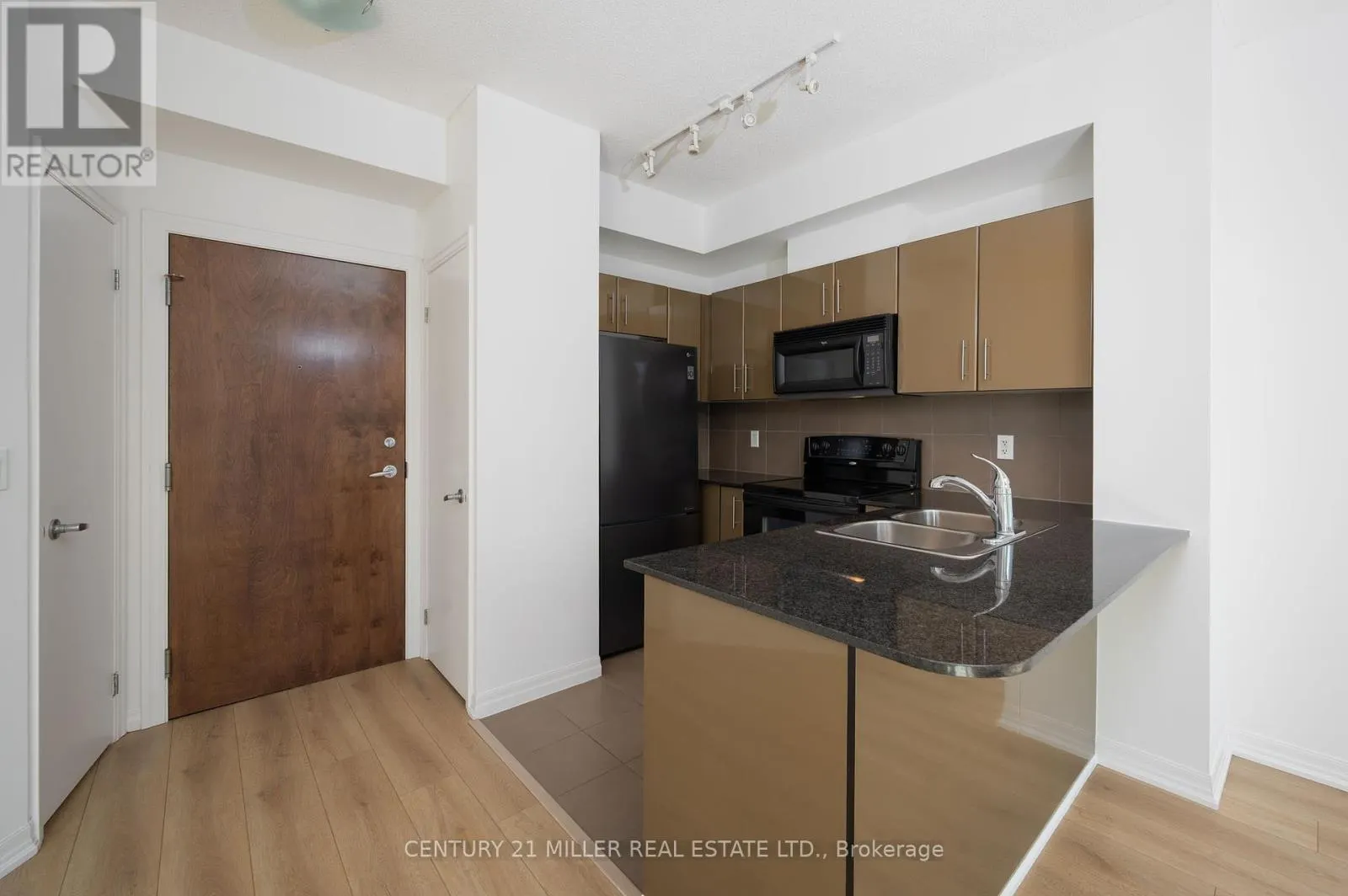 310 - 16 YONGE STREET