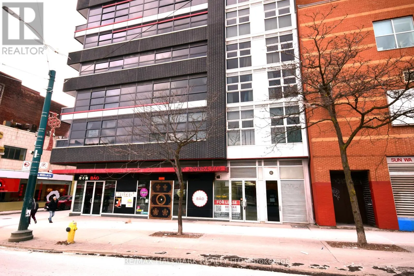 3 - 270 SPADINA AVENUE
