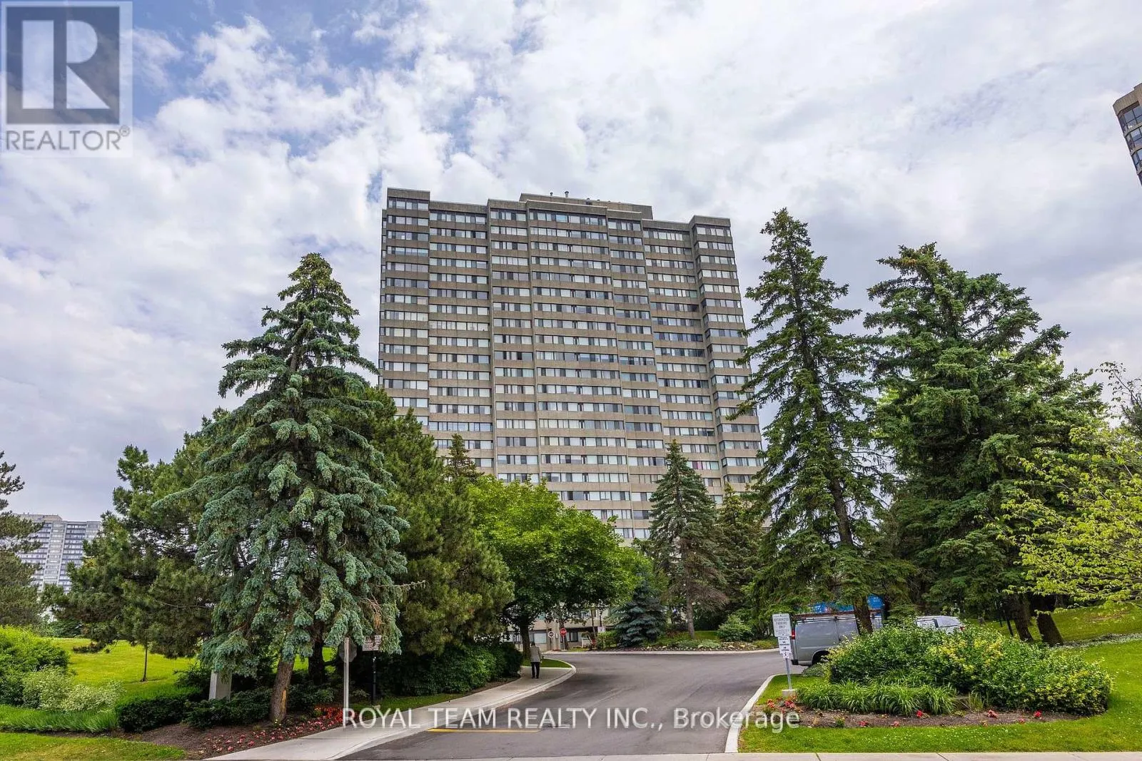 2503 - 133 TORRESDALE AVENUE