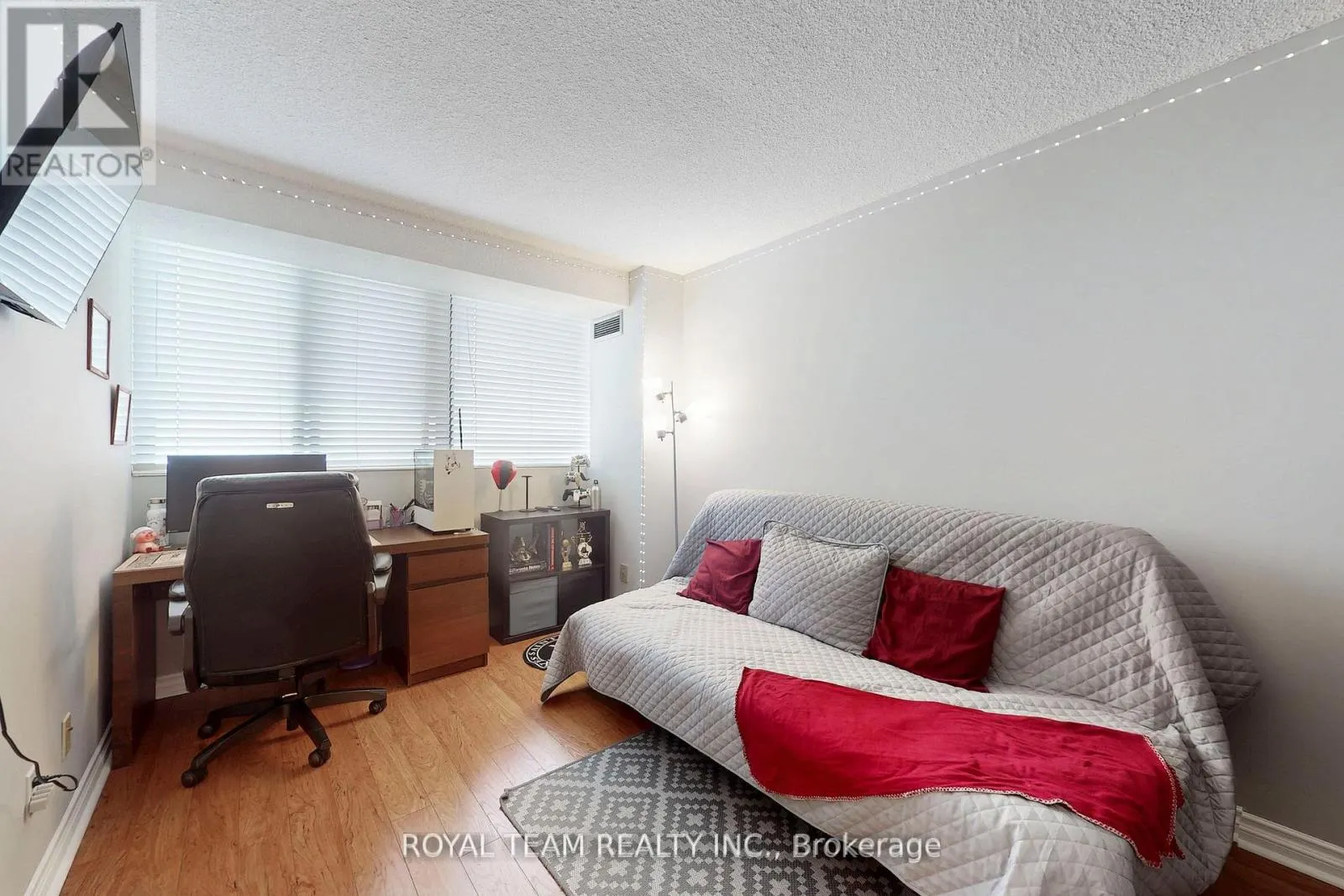 2503 - 133 TORRESDALE AVENUE