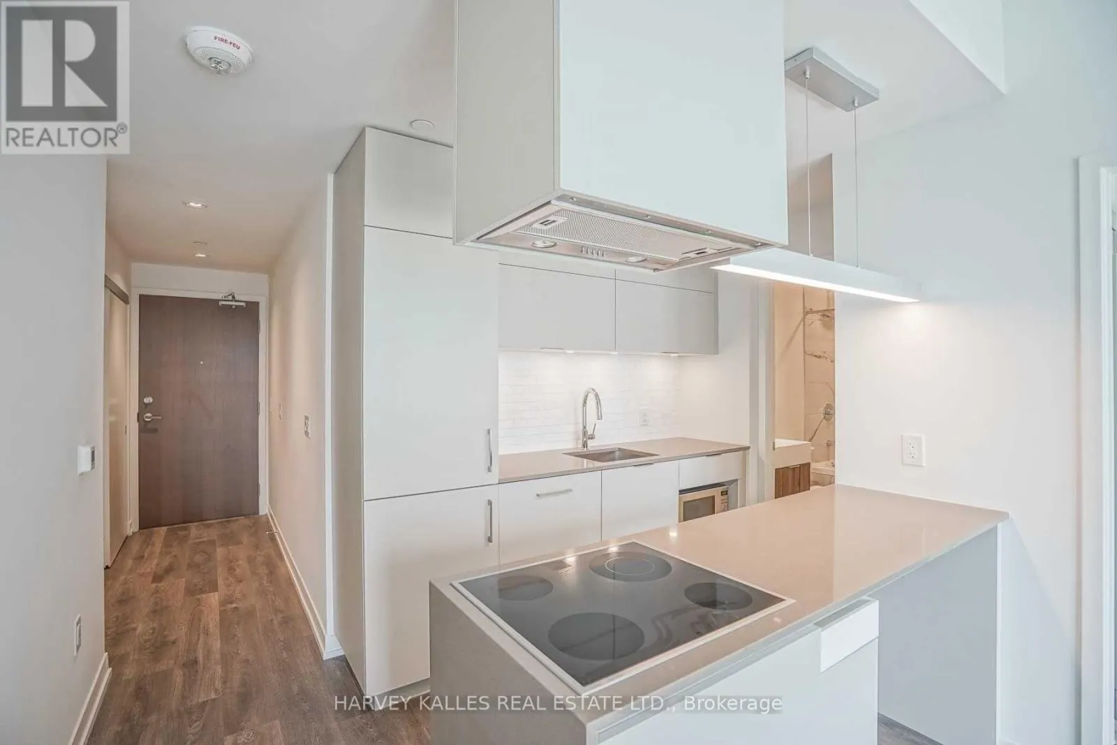 2501 - 15 LOWER JARVIS STREET
