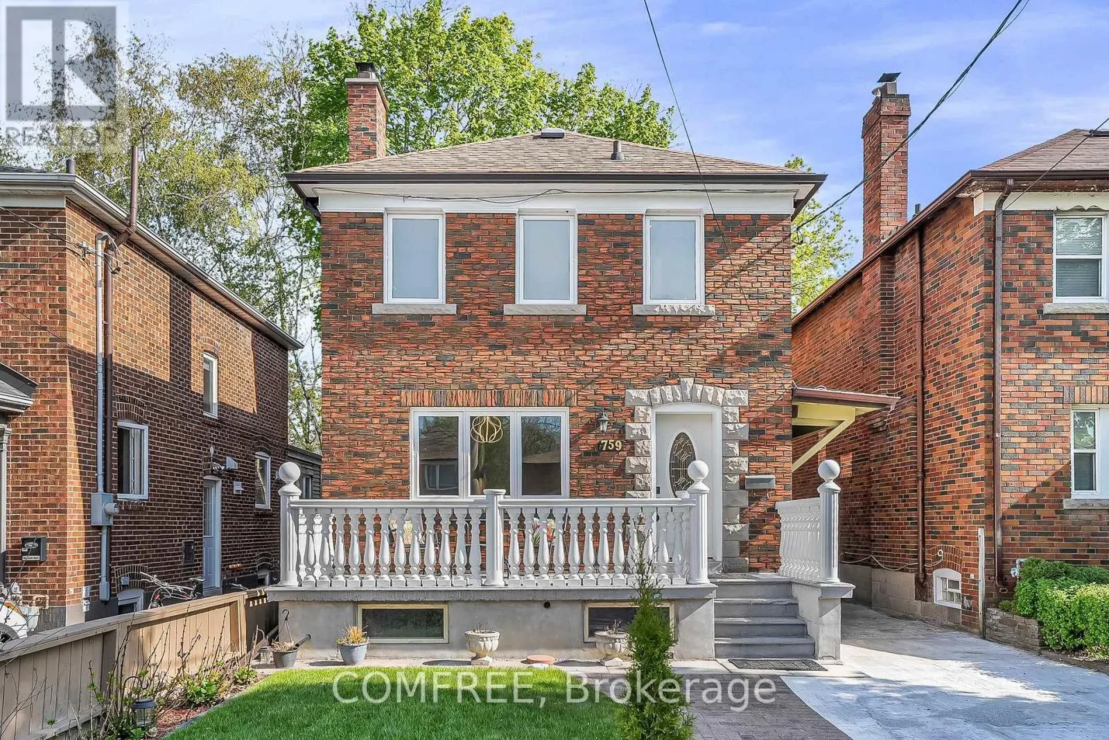 759 EGLINTON AVENUE E